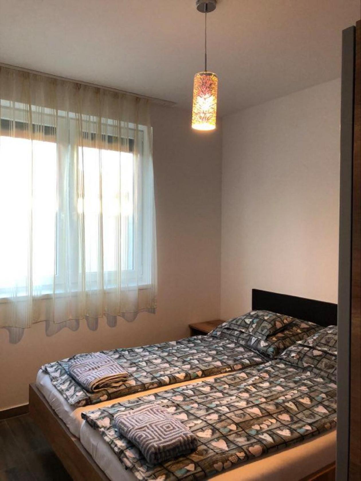 Imre Apartman Hajduszoboszlo Ngoại thất bức ảnh